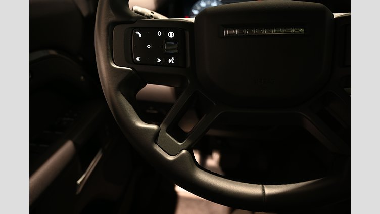 2025 Ny Land Rover Defender 110 Carpathian Grey AWD D300 X-Dynamic SE