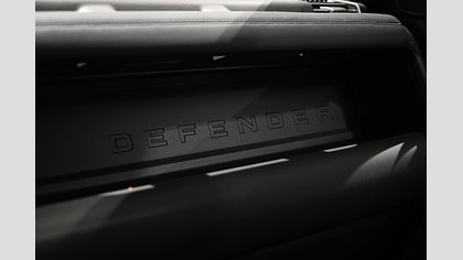 Defender 110 23