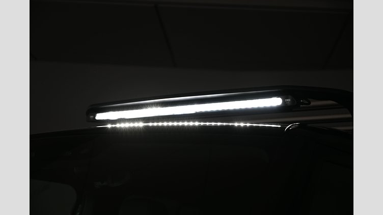 2025 Ny Land Rover Defender 110 Carpathian Grey AWD D300 X-Dynamic SE