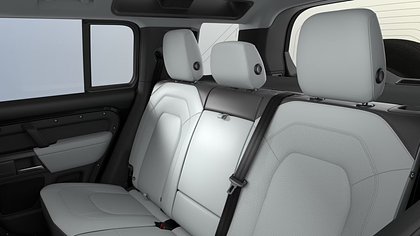 Defender 110 6
