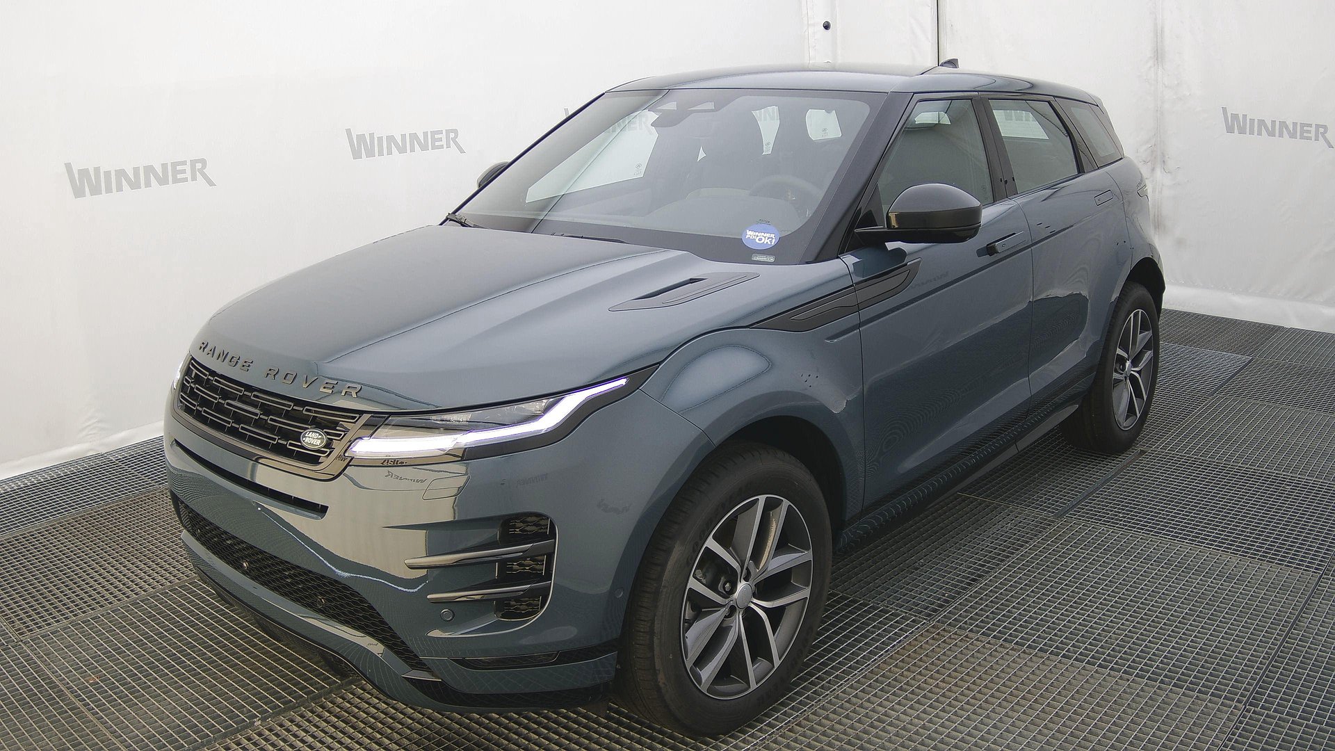 2025 Новий Land Rover Range Rover Evoque Tribeca Blue 4WD Dynamic SE