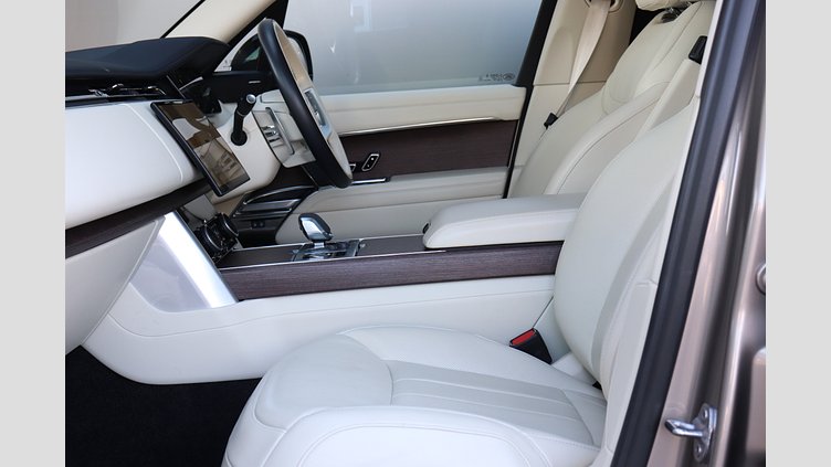 2023 認定中古車 Land Rover Range Rover ランタオブロンズ D300 AWD MHEV（AT） スタンダードホイールベース HSE