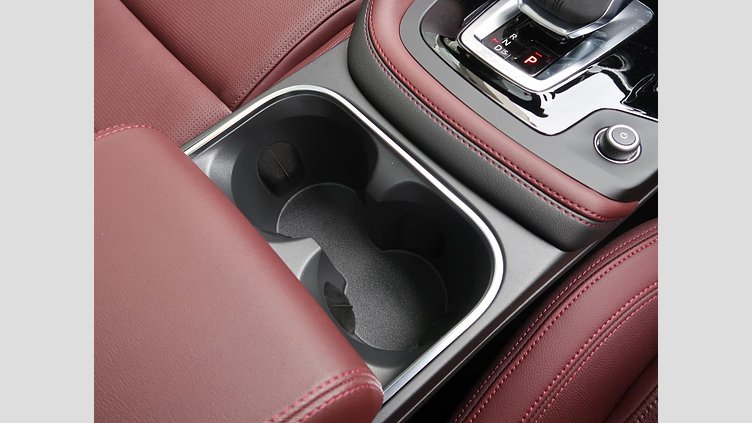 2023 認定中古車 Jaguar E-Pace サントリーニブラック P250 AWD（オートマチック） R-DYNAMIC SE