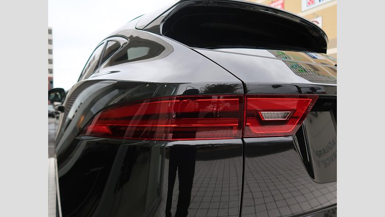 2023 認定中古車 Jaguar E-Pace サントリーニブラック P250 AWD（オートマチック） R-DYNAMIC SE