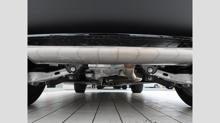 2023 認定中古車 Jaguar E-Pace サントリーニブラック P250 AWD（オートマチック） R-DYNAMIC SE