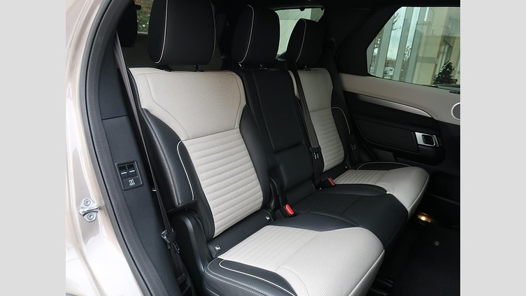 2021 認定中古車 Land Rover Discovery ランタオブロンズ D300 AWD（オートマチック） R-DYNAMIC HSE