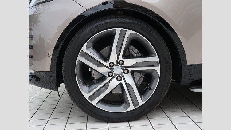 2021 認定中古車 Land Rover Discovery ランタオブロンズ D300 AWD（オートマチック） R-DYNAMIC HSE