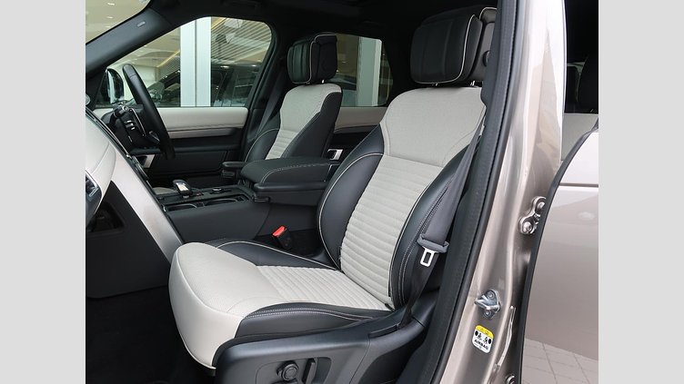 2021 認定中古車 Land Rover Discovery ランタオブロンズ D300 AWD（オートマチック） R-DYNAMIC HSE