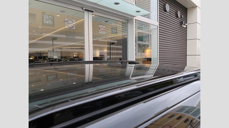 2021 認定中古車 Land Rover Discovery ランタオブロンズ D300 AWD（オートマチック） R-DYNAMIC HSE