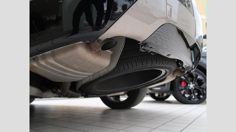 2021 認定中古車 Land Rover Discovery ランタオブロンズ D300 AWD（オートマチック） R-DYNAMIC HSE