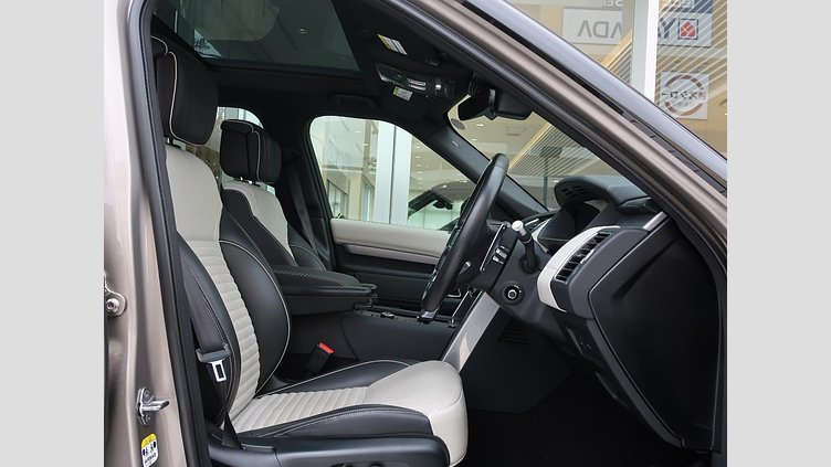 2021 認定中古車 Land Rover Discovery ランタオブロンズ D300 AWD（オートマチック） R-DYNAMIC HSE