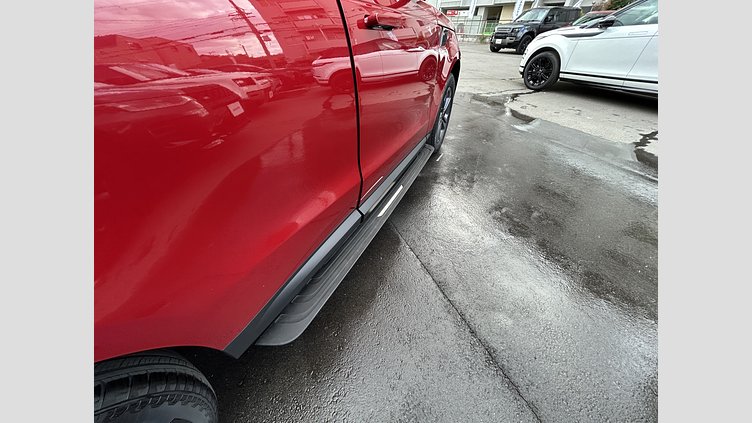 2024 認定中古車 Land Rover Range Rover Sport フィレンツェレッド D300マイルドハイブリッド スタンダードホイールベース S