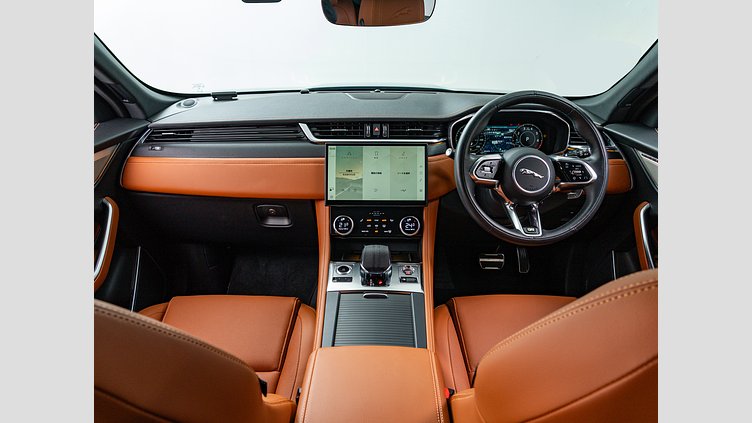 2022 認定中古車 Jaguar F-Pace サントリーニブラック P250 AWD（オートマチック） R-DYNAMIC BLACK