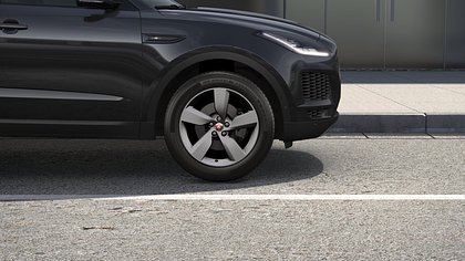 E-Pace 1