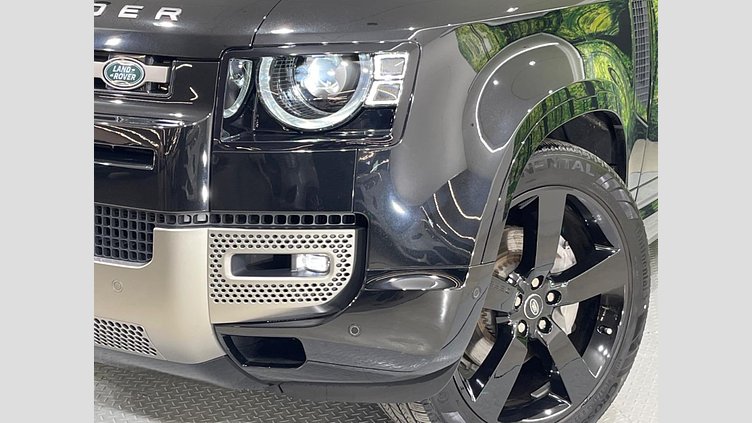 2023 認定中古車 Land Rover Defender 110 サントリーニブラック D300 AWD（AT） X-DYNAMIC HSE