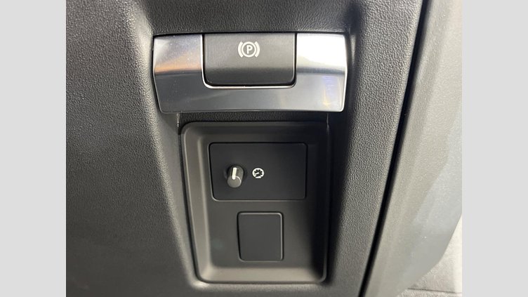 2023 認定中古車 Land Rover Defender 110 サントリーニブラック D300 AWD（AT） X-DYNAMIC HSE