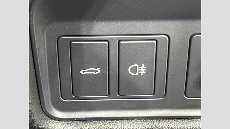 2019 認定中古車 Jaguar F-Type カルパチアン グレー (プレミアム・メタリック) ジャガー 3.0リッターV6 340PS スーパーチャージドガソリン エンジン (オートマチックトランスミッション) F-TYPEクーペ CHEQUERED FLAG