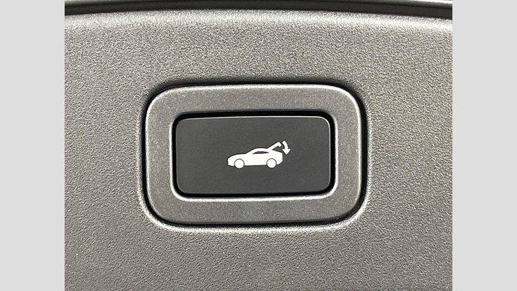 2019 認定中古車 Jaguar F-Type カルパチアン グレー (プレミアム・メタリック) ジャガー 3.0リッターV6 340PS スーパーチャージドガソリン エンジン (オートマチックトランスミッション) F-TYPEクーペ CHEQUERED FLAG