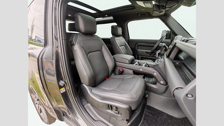 2025 Approved Land Rover Defender 90 Carpathian Grey L663 3.0 AJ20-D6H AWD 3DR RWB 300LE Auto BF663/351CF 25.5MY
 X-Dynamic SE D300