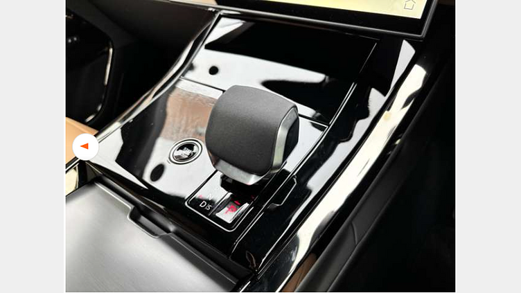 2021 認定中古車 Land Rover Range Rover Velar サントリーニブラック D200 AWD（オートマチック） MHEV R-DYNAMIC S