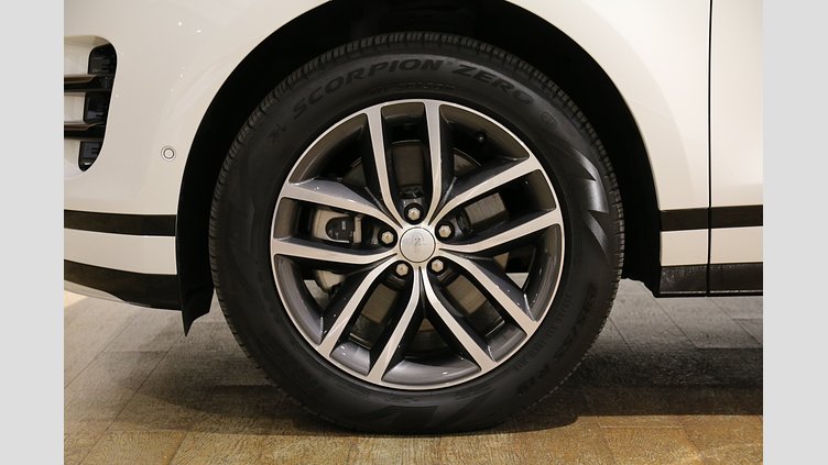 2024 認定中古車 Land Rover Range Rover Evoque フジホワイト プラグインハイブリッド（ガソリン） DYNAMIC HSE