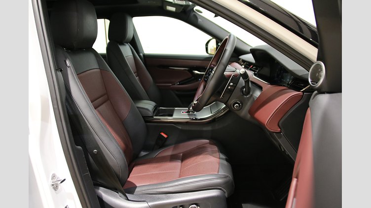 2024 認定中古車 Land Rover Range Rover Evoque フジホワイト プラグインハイブリッド（ガソリン） DYNAMIC HSE