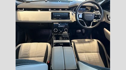Range Rover Velar 3
