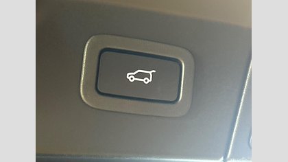 Range Rover Velar 55