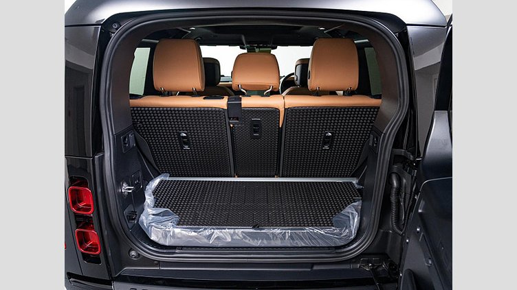 2024 認定中古車 Land Rover Defender 90 サントリーニブラック D350 ディーゼルマイルドハイブリッド X-Dynamic HSE