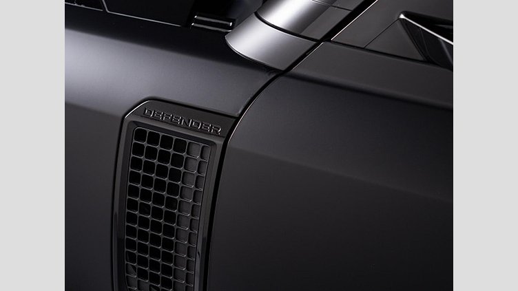 2024 認定中古車 Land Rover Defender 90 サントリーニブラック D350 ディーゼルマイルドハイブリッド X-Dynamic HSE