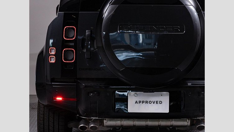 2024 認定中古車 Land Rover Defender 110 カルパチアングレイ P525 ガソリン V8