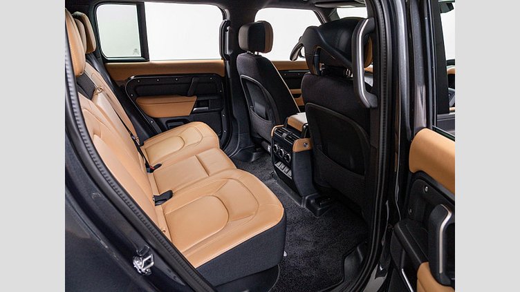 2024 認定中古車 Land Rover Defender 110 カルパチアングレイ P525 ガソリン V8