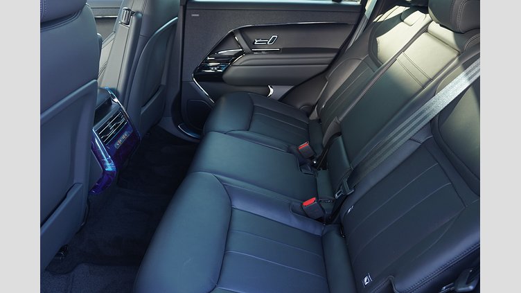 2025 認定中古車 Land Rover Range Rover Sport Santorini Black P550e DYNAMIC SE　PHEV