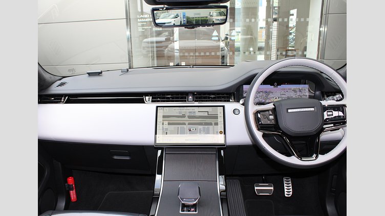 2024 認定中古車 Land Rover Range Rover Evoque ソウルパールシルバー P300eプラグインハイブリッド（ガソリン） スタンダードホイールベース AUTOBIOGRAPHY