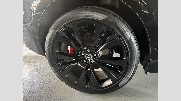 2023 認定中古車 Jaguar F-Pace サントリーニブラック D204 AWD（オートマチック）MHEV R-DYNAMIC SE