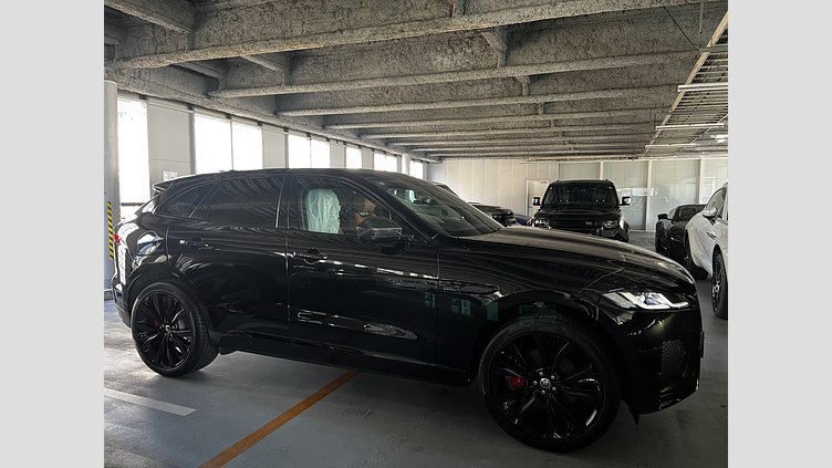 2023 認定中古車 Jaguar F-Pace サントリーニブラック D204 AWD（オートマチック）MHEV R-DYNAMIC SE
