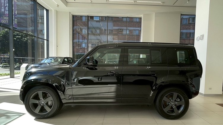 2025 新車 Land Rover Defender 110 Santorini Black D300  輕油電混合 X-Dynamic HSE