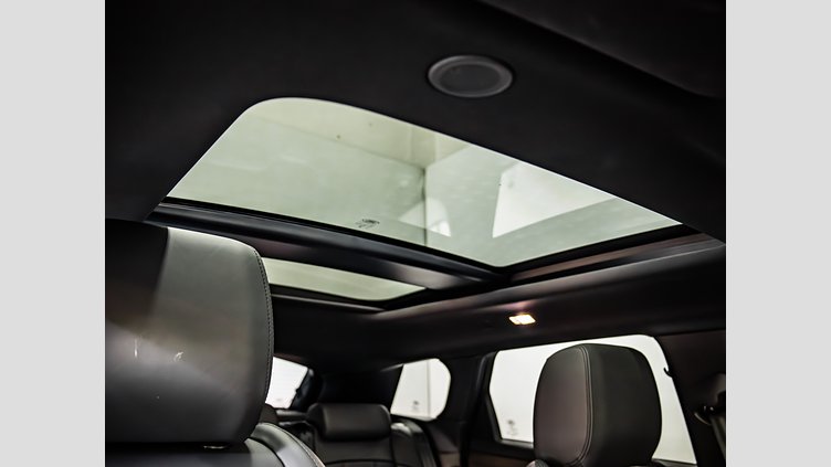 2023 Approved Land Rover Range Rover Evoque Fuji White AWD 2.0D HSE R-Dynamic 147KW (D200)