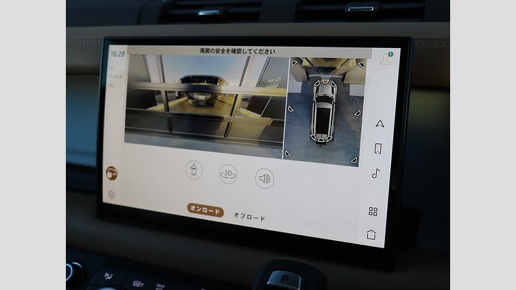 2024 認定中古車 Land Rover Defender 130 シリコンシルバー D350 ディーゼルマイルドハイブリッド X-Dynamic SE