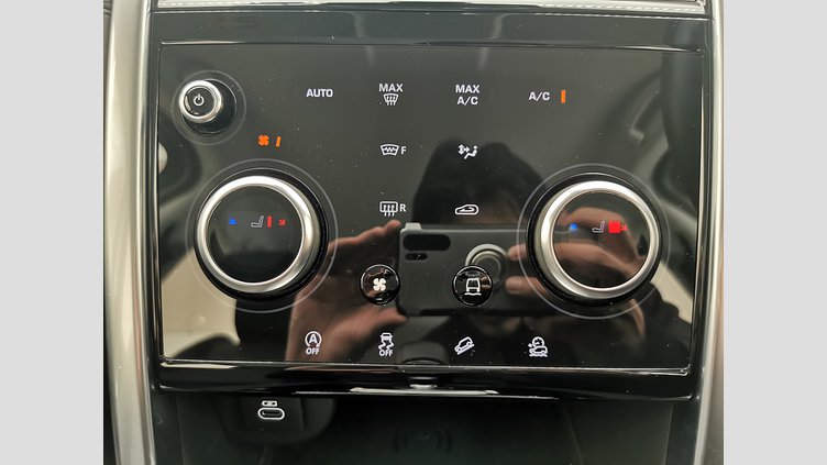 2021 認定中古車 Land Rover Discovery Sport フジホワイト P200 AWD（オートマチック） 標準ホイールベース S