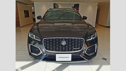 F-Pace 7