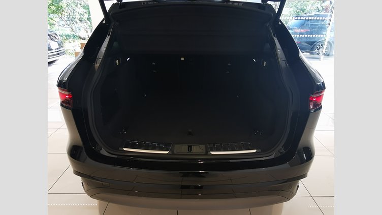 2024 認定中古車 Jaguar F-Pace サントリーニブラック P250 AWD（オートマチック） R-DYNAMIC SE