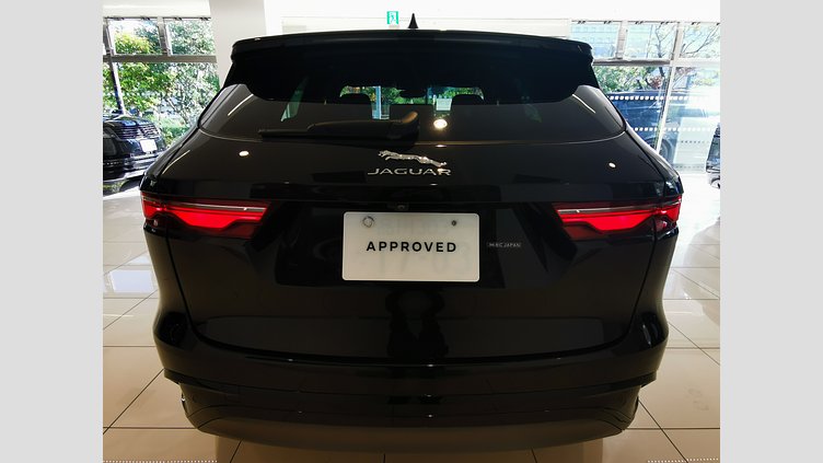 2024 認定中古車 Jaguar F-Pace サントリーニブラック P250 AWD（オートマチック） R-DYNAMIC SE