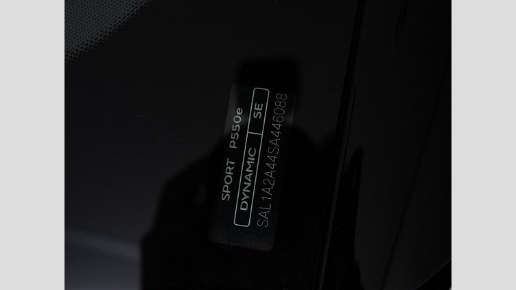 2024 認定中古車 Land Rover Range Rover Sport オストゥーニパールホワイト P550eプラグインハイブリッド（ガソリン） スタンダードホイールベース Dynamic SE