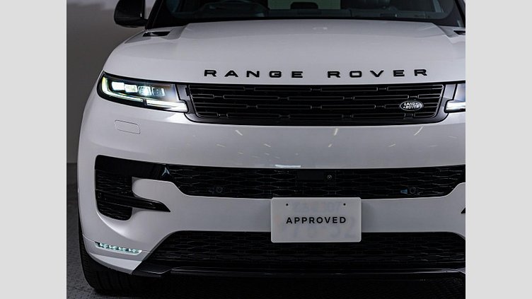 2024 認定中古車 Land Rover Range Rover Sport オストゥーニパールホワイト P550eプラグインハイブリッド（ガソリン） スタンダードホイールベース Dynamic SE