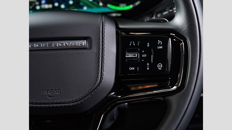 2024 認定中古車 Land Rover Range Rover Sport オストゥーニパールホワイト P550eプラグインハイブリッド（ガソリン） スタンダードホイールベース Dynamic SE