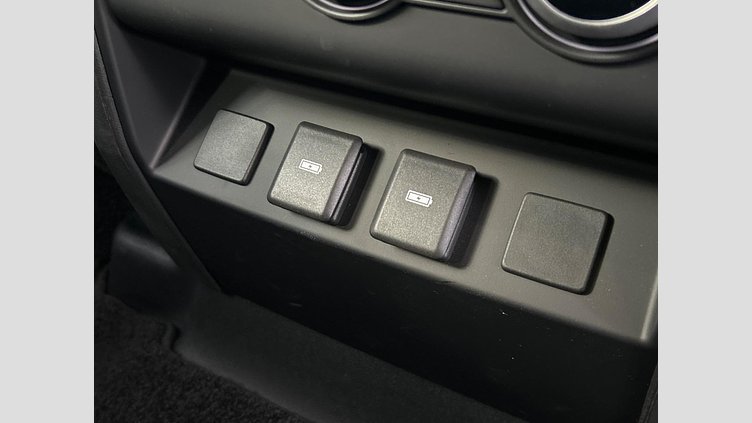 2023 認定中古車 Land Rover Defender 110 ゴンドワナストーン D300 AWD（AT） X-DYNAMIC HSE