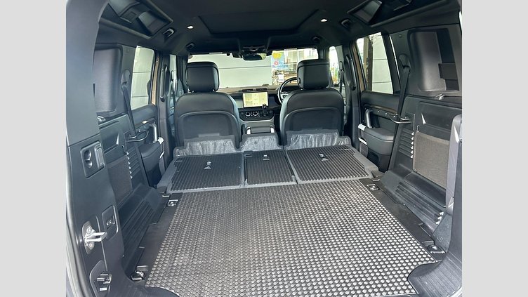 2023 認定中古車 Land Rover Defender 110 ゴンドワナストーン D300 AWD（AT） X-DYNAMIC HSE