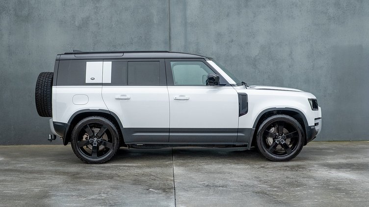 2022 Approved Land Rover Defender 110 Fuji White 110 P400 HSE