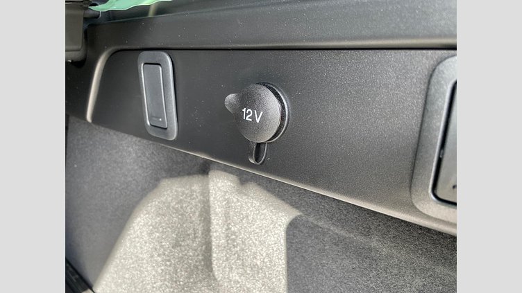 2024 認定中古車 Land Rover Range Rover Velar カルパチアングレイ P400eプラグインハイブリッド（ガソリン） スタンダードホイールベース Dynamic SE